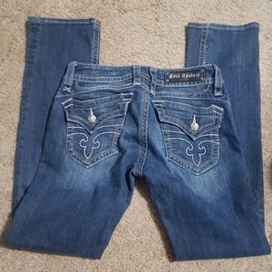 Women's rock revival